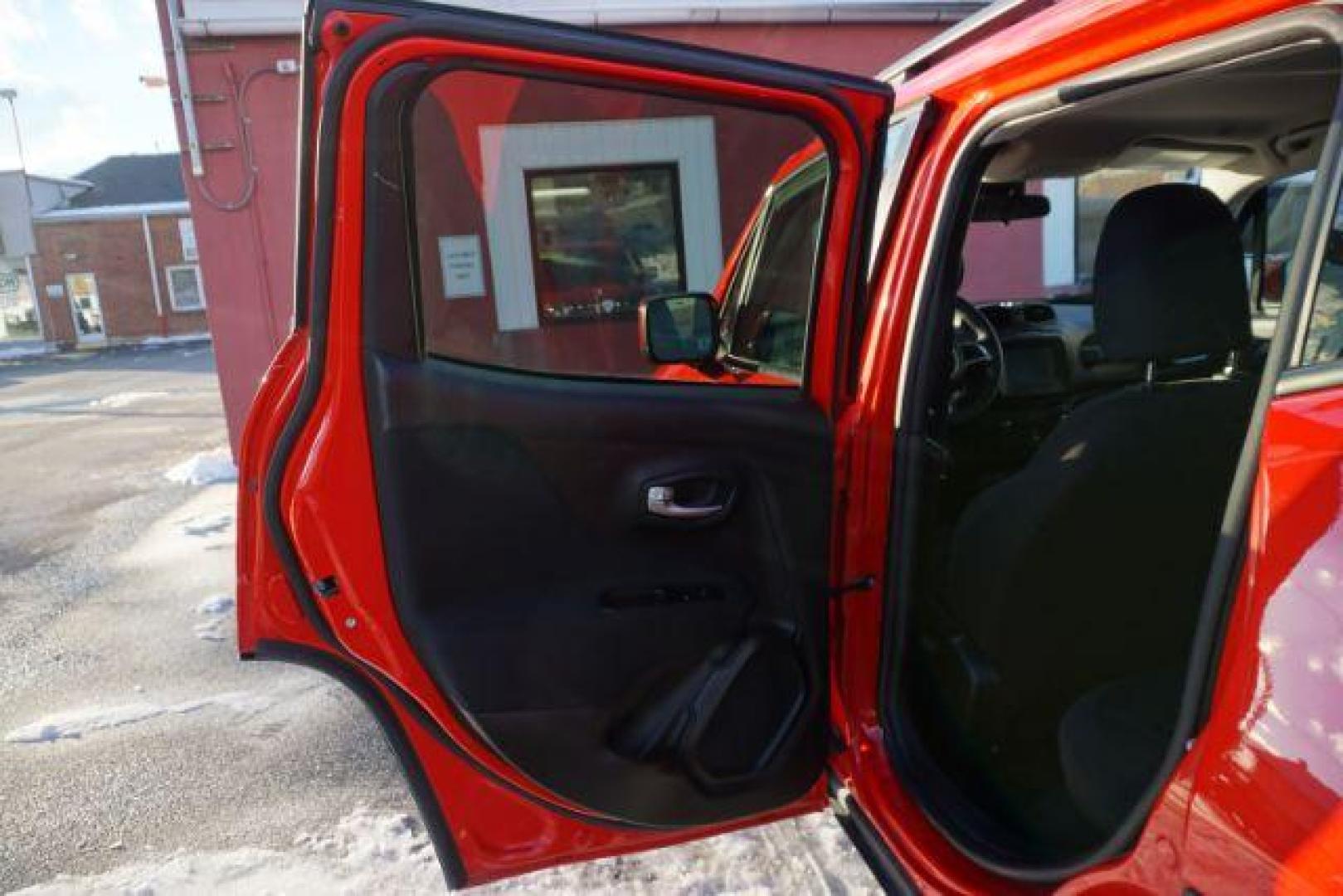2020 Colorado Red Clearcoat /Black Jeep Renegade Latitude 4X4 (ZACNJBBBXLP) with an Tigershark MultiAir 2.4L I-4 variable valve contro engine, located at 312 Centre Ave, Schuylkill Haven, PA, 17972, (570) 593-5278, 40.638130, -76.177383 - Photo#41