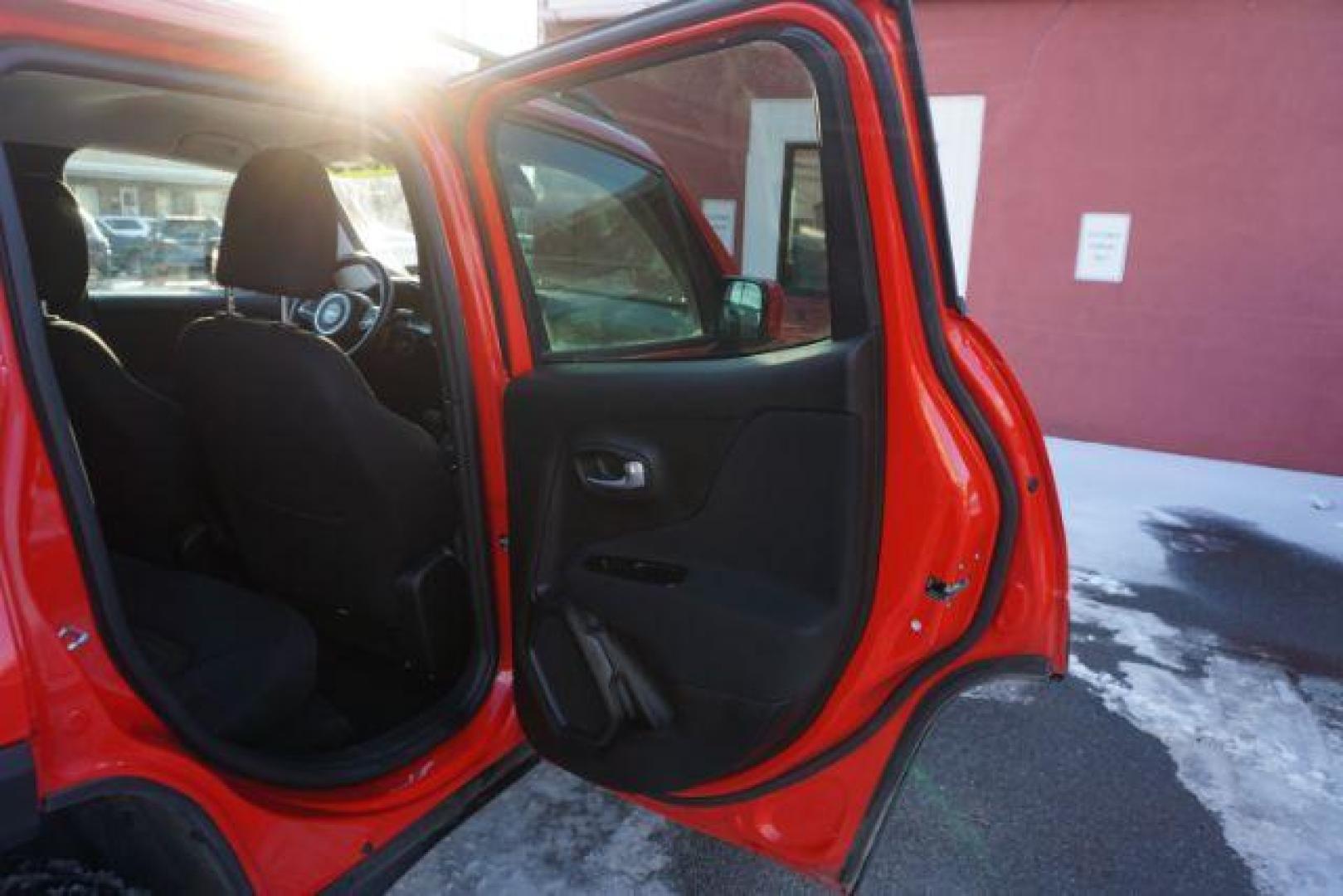 2020 Colorado Red Clearcoat /Black Jeep Renegade Latitude 4X4 (ZACNJBBBXLP) with an Tigershark MultiAir 2.4L I-4 variable valve contro engine, located at 312 Centre Ave, Schuylkill Haven, PA, 17972, (570) 593-5278, 40.638130, -76.177383 - Photo#47