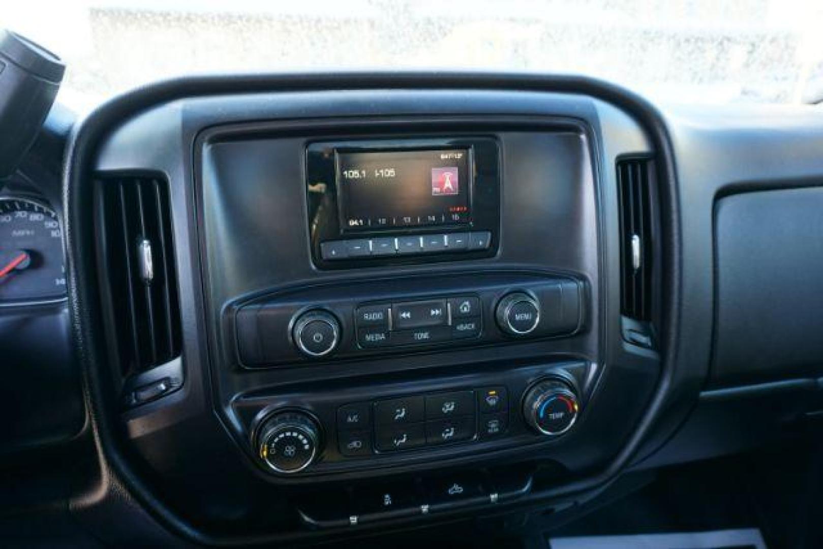 2014 Green and white /gray GMC Sierra 1500 sl (1GTN2TEC7EZ) with an 5.3L v8 engine, located at 312 Centre Ave, Schuylkill Haven, PA, 17972, (570) 593-5278, 40.638130, -76.177383 - Photo#27