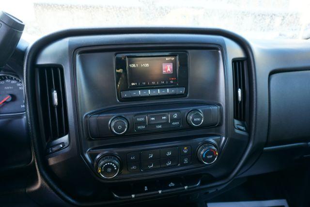 2014 Green and white /gray GMC Sierra 1500 sl (1GTN2TEC7EZ) , located at 312 Centre Ave, Schuylkill Haven, PA, 17972, (570) 593-5278, 40.638130, -76.177383 - Photo#27