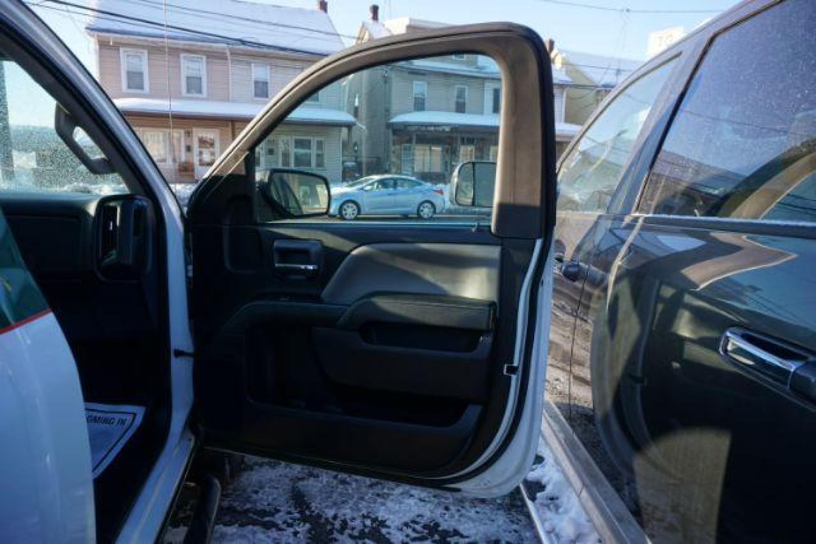 2014 Green and white /gray GMC Sierra 1500 sl (1GTN2TEC7EZ) with an 5.3L v8 engine, located at 312 Centre Ave, Schuylkill Haven, PA, 17972, (570) 593-5278, 40.638130, -76.177383 - Photo#34