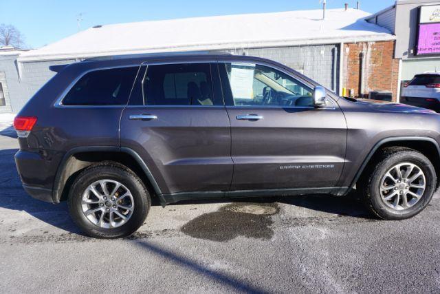 2014 Granite Crystal Metallic Clearcoat /Black/Light Frost Beige Jeep Grand Cherokee Limited (1C4RJFBG7EC) , located at 312 Centre Ave, Schuylkill Haven, PA, 17972, (570) 593-5278, 40.638130, -76.177383 - Photo#14
