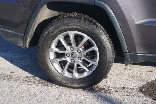 2014 Granite Crystal Metallic Clearcoat /Black/Light Frost Beige Jeep Grand Cherokee Limited (1C4RJFBG7EC) , located at 312 Centre Ave, Schuylkill Haven, PA, 17972, (570) 593-5278, 40.638130, -76.177383 - Photo#18