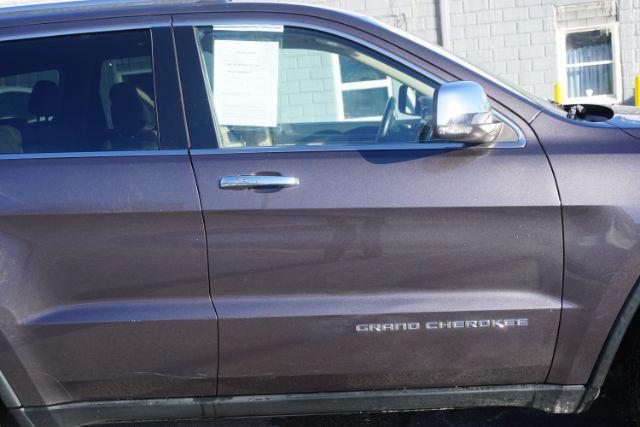 2014 Granite Crystal Metallic Clearcoat /Black/Light Frost Beige Jeep Grand Cherokee Limited (1C4RJFBG7EC) , located at 312 Centre Ave, Schuylkill Haven, PA, 17972, (570) 593-5278, 40.638130, -76.177383 - Photo#20