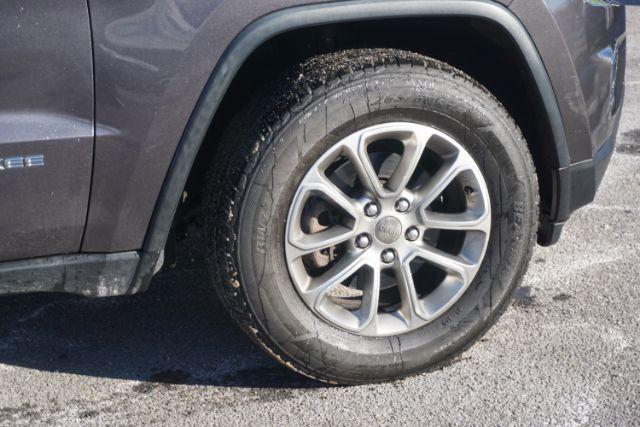 2014 Granite Crystal Metallic Clearcoat /Black/Light Frost Beige Jeep Grand Cherokee Limited (1C4RJFBG7EC) , located at 312 Centre Ave, Schuylkill Haven, PA, 17972, (570) 593-5278, 40.638130, -76.177383 - Photo#22