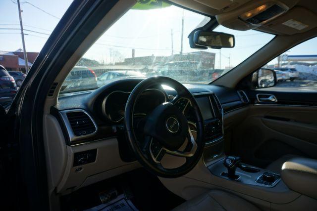 2014 Granite Crystal Metallic Clearcoat /Black/Light Frost Beige Jeep Grand Cherokee Limited (1C4RJFBG7EC) , located at 312 Centre Ave, Schuylkill Haven, PA, 17972, (570) 593-5278, 40.638130, -76.177383 - Photo#29