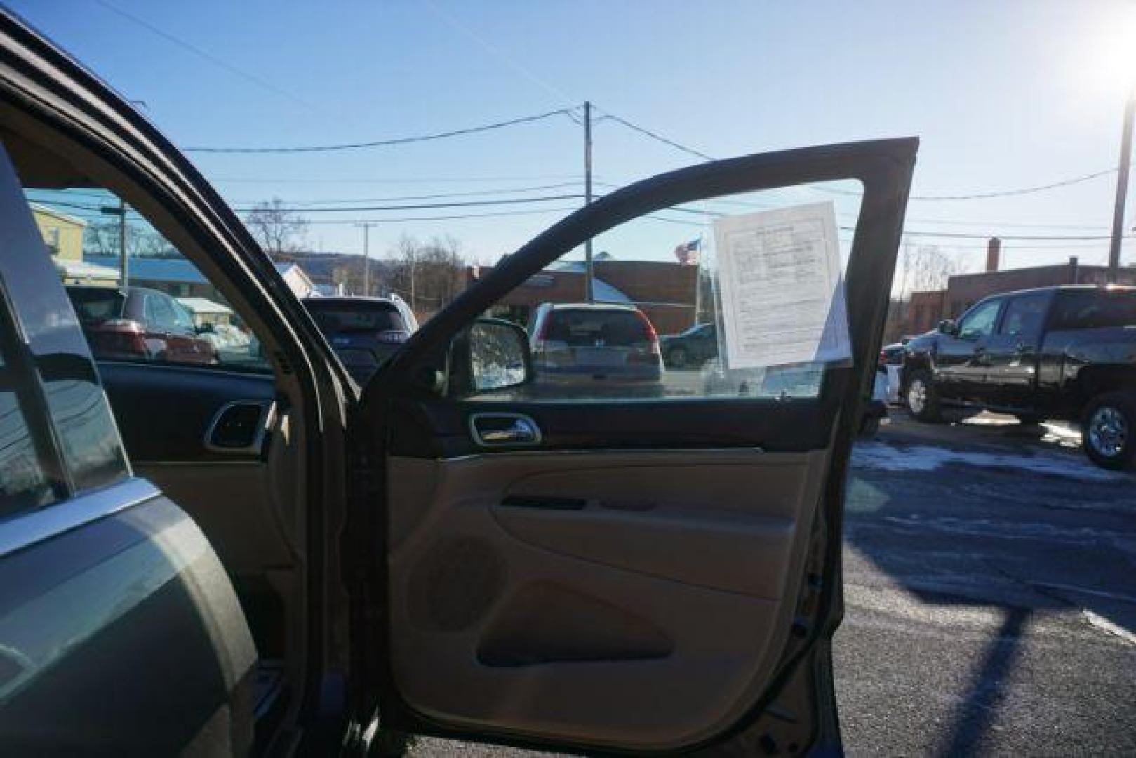 2014 Granite Crystal Metallic Clearcoat /Black/Light Frost Beige Jeep Grand Cherokee Limited (1C4RJFBG7EC) , located at 312 Centre Ave, Schuylkill Haven, PA, 17972, (570) 593-5278, 40.638130, -76.177383 - Photo#50