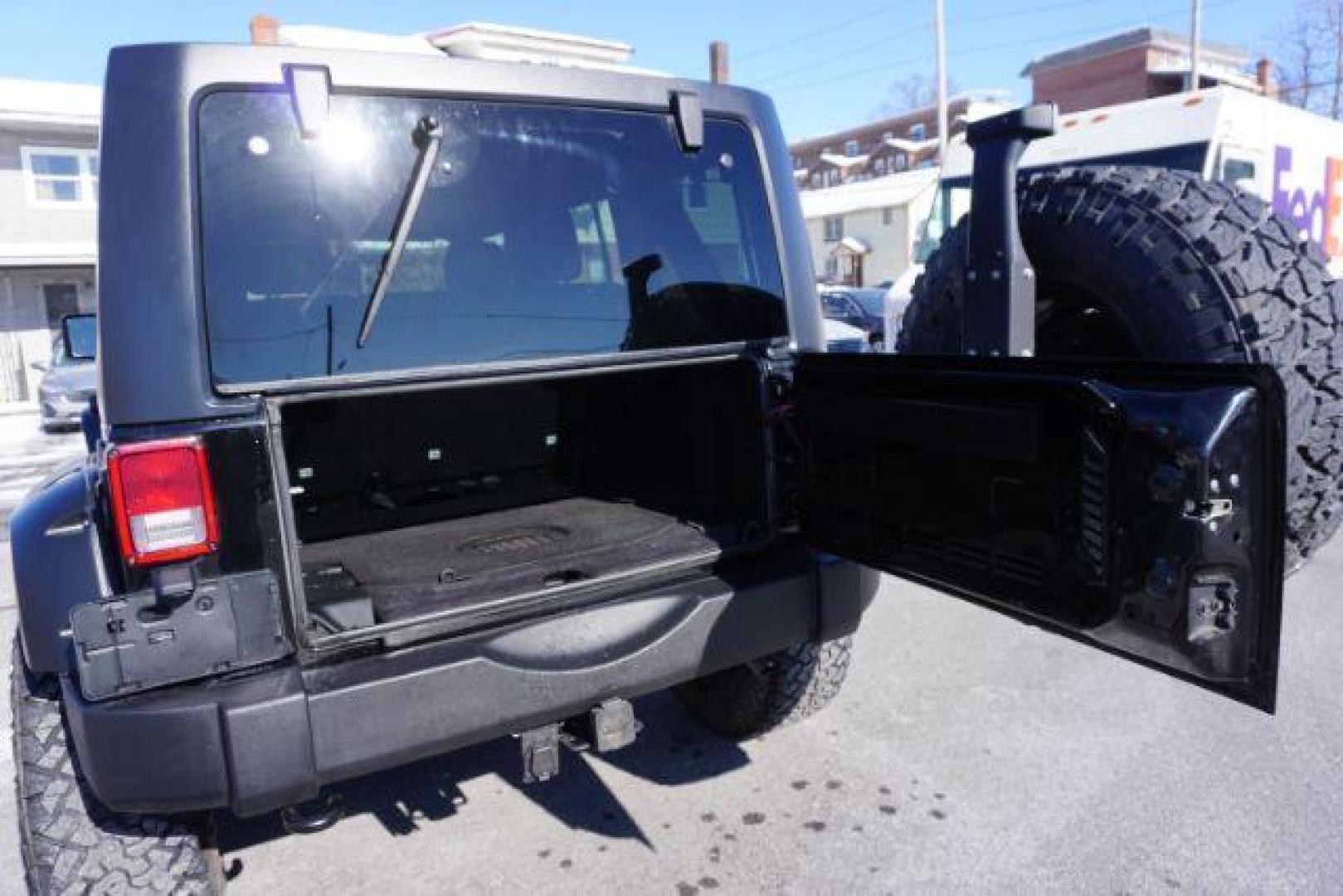 2018 Black Clearcoat /Black Jeep Wrangler JK Unlimited Sport 4x4 (1C4BJWDG3JL) with an Pentastar 3.6L V-6 DOHC engine, located at 312 Centre Ave, Schuylkill Haven, PA, 17972, (570) 593-5278, 40.638130, -76.177383 - Photo#24