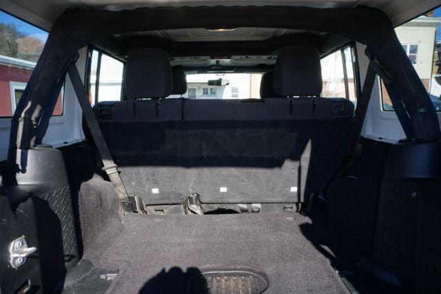 2018 Black Clearcoat /Black Jeep Wrangler JK Unlimited Sport 4x4 (1C4BJWDG3JL) with an Pentastar 3.6L V-6 DOHC engine, located at 312 Centre Ave, Schuylkill Haven, PA, 17972, (570) 593-5278, 40.638130, -76.177383 - Photo#26