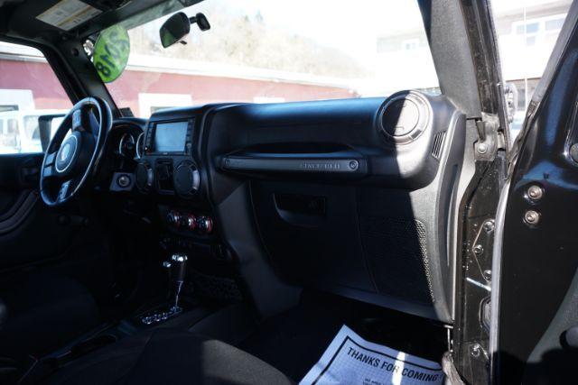 2018 Black Clearcoat /Black Jeep Wrangler JK Unlimited Sport 4x4 (1C4BJWDG3JL) with an Pentastar 3.6L V-6 DOHC engine, located at 312 Centre Ave, Schuylkill Haven, PA, 17972, (570) 593-5278, 40.638130, -76.177383 - Photo#50