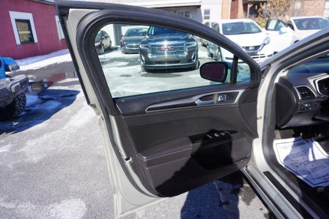2015 Bronze Fire Metallic Tinted Clearcoat /Ebony Ford Fusion SE (3FA6P0T95FR) with an EcoBoost 2L I-4 gasoline direct injection engine, located at 312 Centre Ave, Schuylkill Haven, PA, 17972, (570) 593-5278, 40.638130, -76.177383 - Photo#34