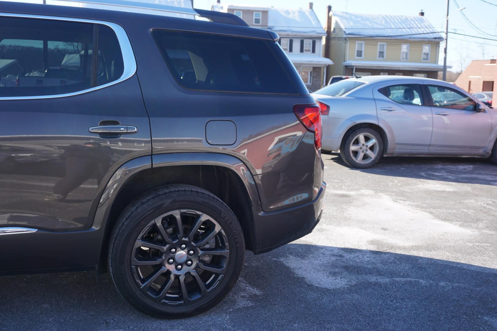 2020 Satin Steel Metallic /Dark Galvanized/Light Shale GMC ACADIA DENALI (1GKKNXLS7LZ) with an 3.6L V-6 gasoline direct injection engine, located at 312 Centre Ave, Schuylkill Haven, PA, 17972, (570) 593-5278, 40.638130, -76.177383- Photo#7