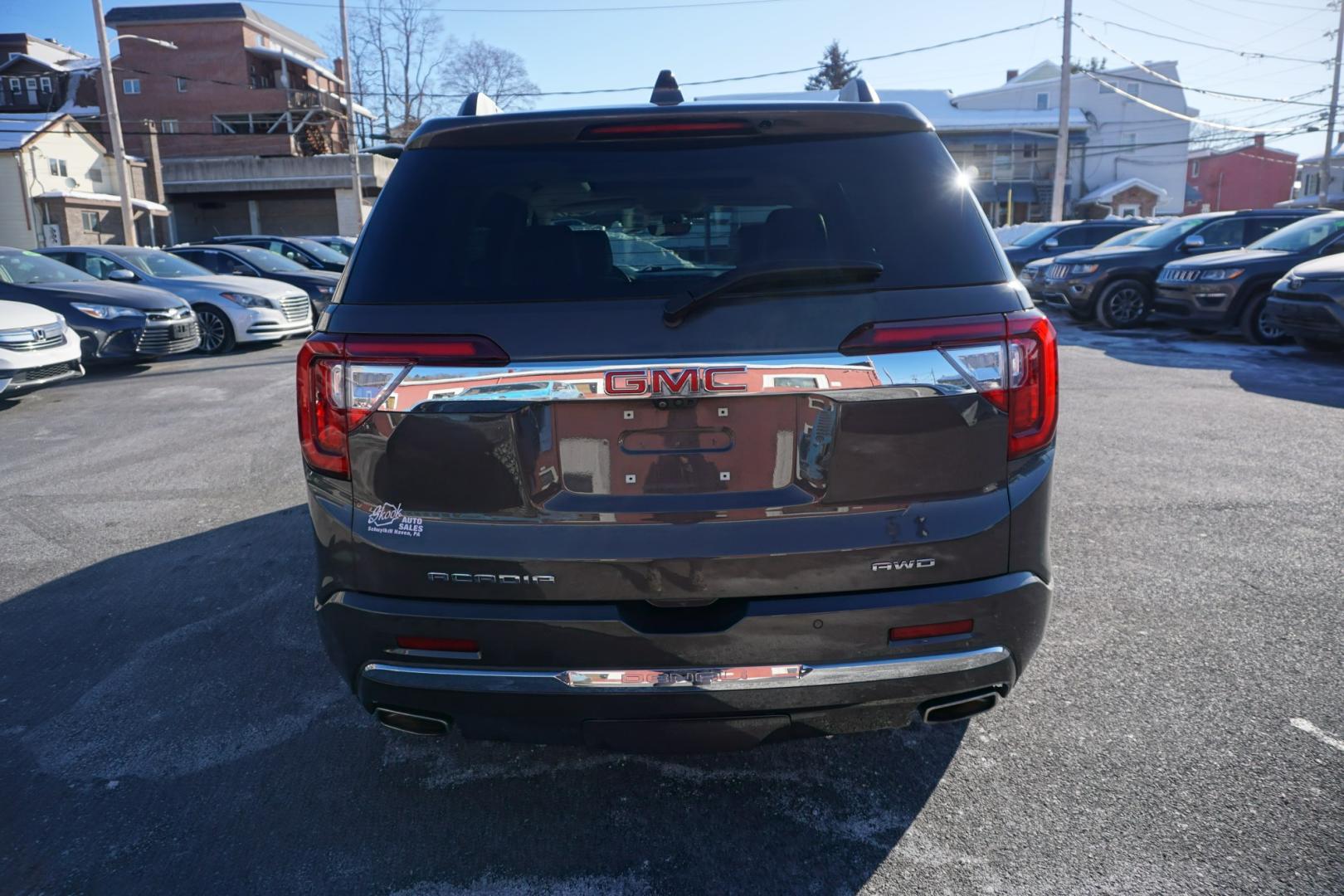 2020 Satin Steel Metallic /Dark Galvanized/Light Shale GMC ACADIA DENALI (1GKKNXLS7LZ) with an 3.6L V-6 gasoline direct injection engine, located at 312 Centre Ave, Schuylkill Haven, PA, 17972, (570) 593-5278, 40.638130, -76.177383- Photo#10