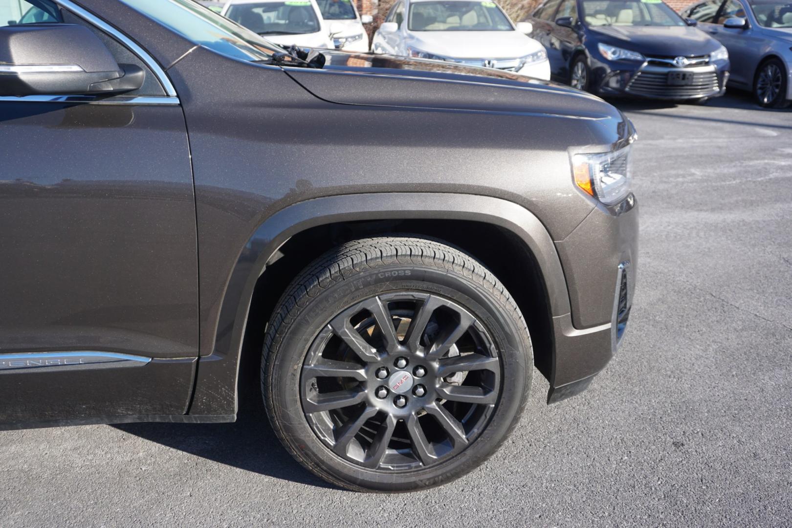 2020 Satin Steel Metallic /Dark Galvanized/Light Shale GMC ACADIA DENALI (1GKKNXLS7LZ) with an 3.6L V-6 gasoline direct injection engine, located at 312 Centre Ave, Schuylkill Haven, PA, 17972, (570) 593-5278, 40.638130, -76.177383- Photo#22