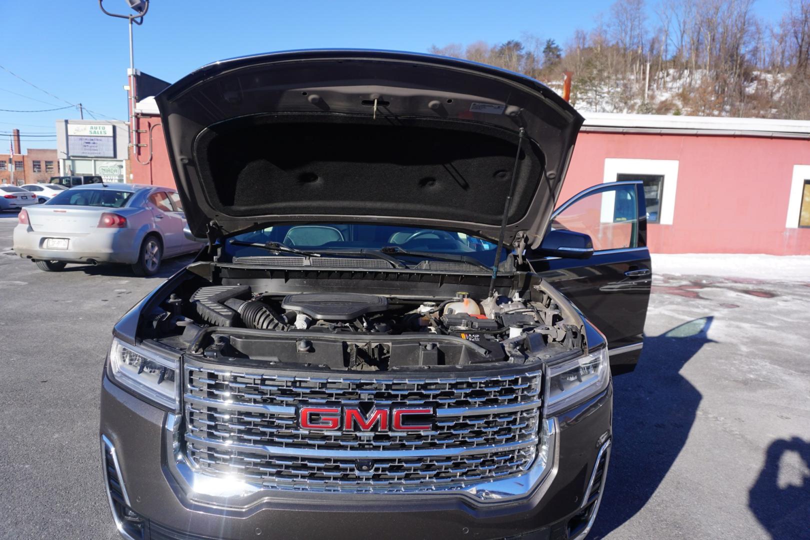 2020 Satin Steel Metallic /Dark Galvanized/Light Shale GMC ACADIA DENALI (1GKKNXLS7LZ) with an 3.6L V-6 gasoline direct injection engine, located at 312 Centre Ave, Schuylkill Haven, PA, 17972, (570) 593-5278, 40.638130, -76.177383 - Photo#26