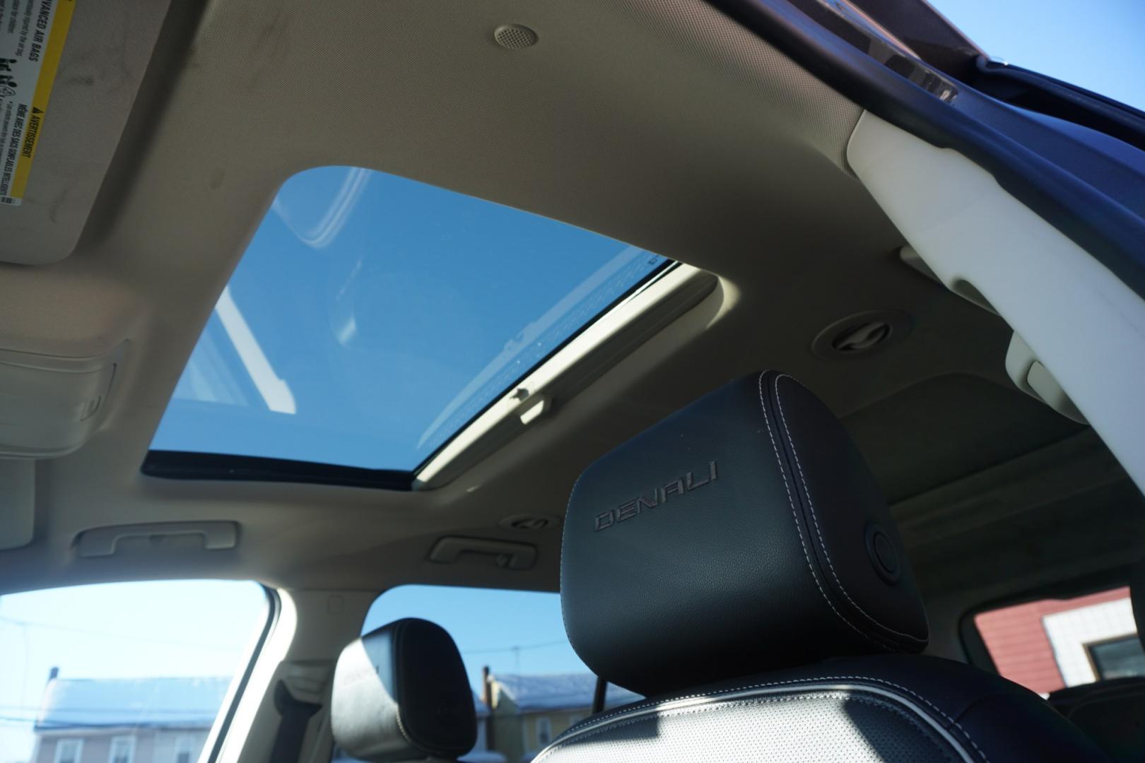2020 Satin Steel Metallic /Dark Galvanized/Light Shale GMC ACADIA DENALI (1GKKNXLS7LZ) with an 3.6L V-6 gasoline direct injection engine, located at 312 Centre Ave, Schuylkill Haven, PA, 17972, (570) 593-5278, 40.638130, -76.177383 - Photo#31