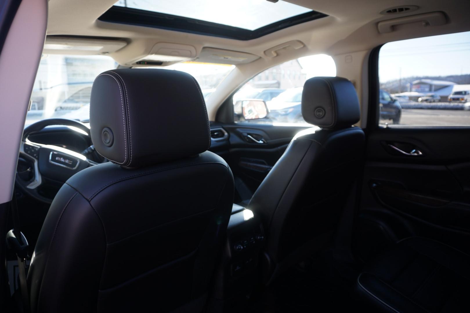2020 Satin Steel Metallic /Dark Galvanized/Light Shale GMC ACADIA DENALI (1GKKNXLS7LZ) with an 3.6L V-6 gasoline direct injection engine, located at 312 Centre Ave, Schuylkill Haven, PA, 17972, (570) 593-5278, 40.638130, -76.177383 - Photo#37