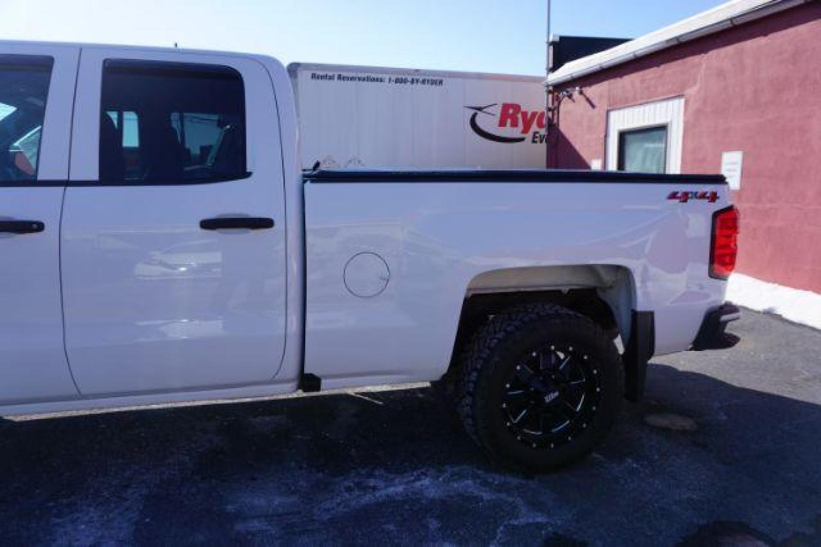 2018 Summit White /Dark Ash/Jet Black Chevrolet Silverado 1500 Custom (1GCVKPEC6JZ) with an EcoTec3 4.3L V-6 gasoline direct injection engine, located at 312 Centre Ave, Schuylkill Haven, PA, 17972, (570) 593-5278, 40.638130, -76.177383 - Photo#5
