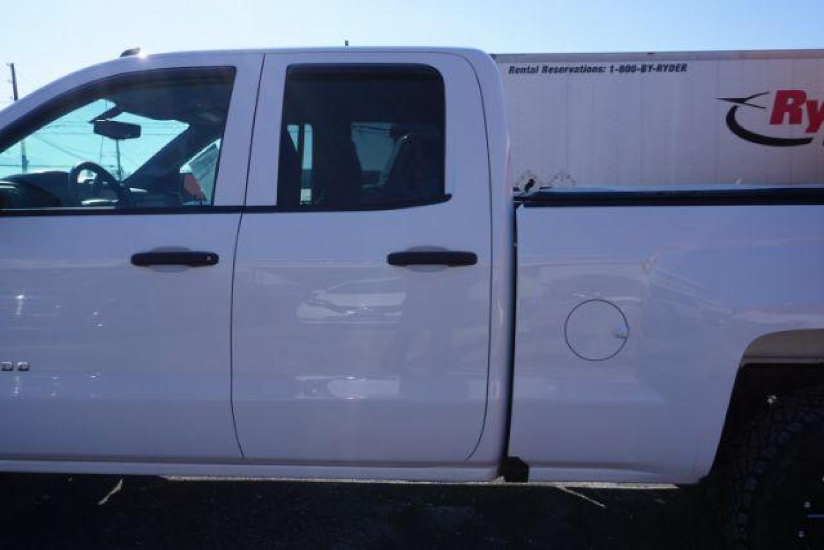 2018 Summit White /Dark Ash/Jet Black Chevrolet Silverado 1500 Custom (1GCVKPEC6JZ) with an EcoTec3 4.3L V-6 gasoline direct injection engine, located at 312 Centre Ave, Schuylkill Haven, PA, 17972, (570) 593-5278, 40.638130, -76.177383 - Photo#6