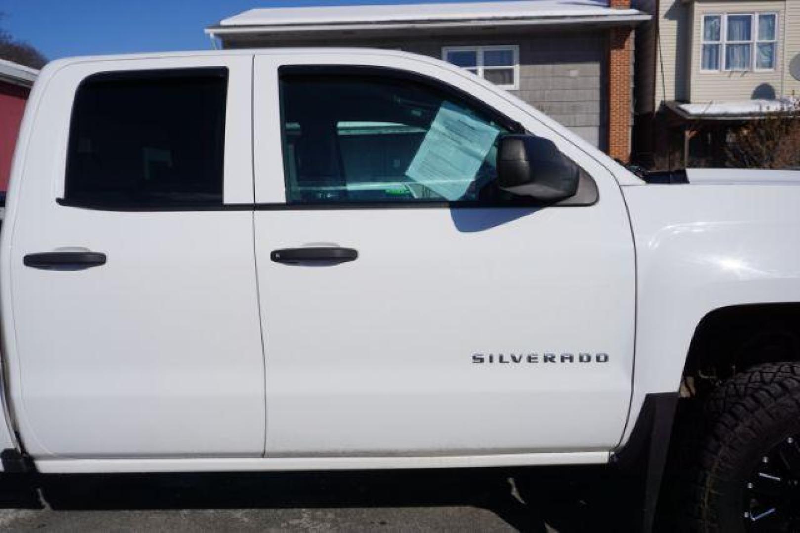2018 Summit White /Dark Ash/Jet Black Chevrolet Silverado 1500 Custom (1GCVKPEC6JZ) with an EcoTec3 4.3L V-6 gasoline direct injection engine, located at 312 Centre Ave, Schuylkill Haven, PA, 17972, (570) 593-5278, 40.638130, -76.177383 - Photo#20