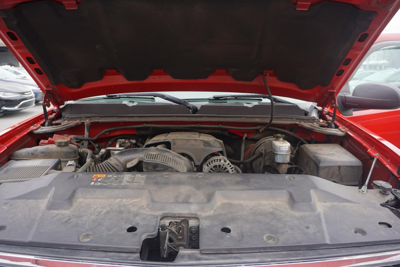 2013 Victory Red CHEVROLET SILVERADO 1500 LT (1GCRKSE78DZ) , located at 312 Centre Ave, Schuylkill Haven, PA, 17972, (570) 593-5278, 40.638130, -76.177383 - Photo#24