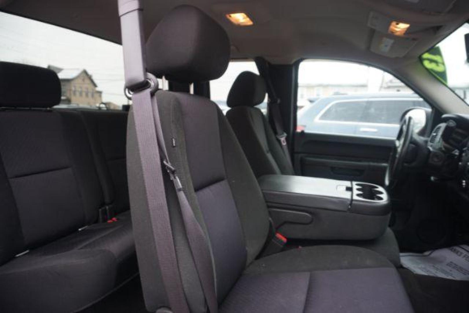 2013 Victory Red CHEVROLET SILVERADO 1500 LT (1GCRKSE78DZ) , located at 312 Centre Ave, Schuylkill Haven, PA, 17972, (570) 593-5278, 40.638130, -76.177383- Photo#81