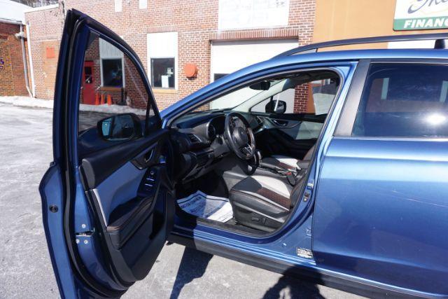 2021 Horizon Blue Pearl /2 tone gray Subaru Crosstrek Limited (JF2GTHMC2MH) with an 2.5L H-4 gasoline direct injection engine, located at 312 Centre Ave, Schuylkill Haven, PA, 17972, (570) 593-5278, 40.638130, -76.177383 - Photo#27