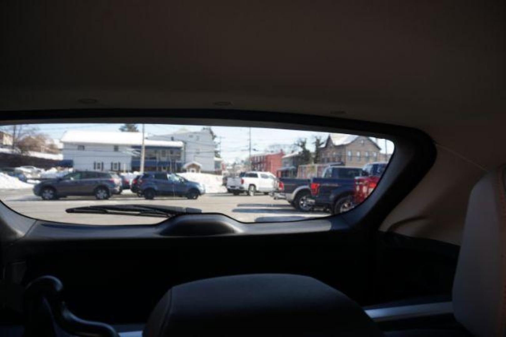 2021 Horizon Blue Pearl /2 tone gray Subaru Crosstrek Limited (JF2GTHMC2MH) with an 2.5L H-4 gasoline direct injection engine, located at 312 Centre Ave, Schuylkill Haven, PA, 17972, (570) 593-5278, 40.638130, -76.177383 - Photo#45