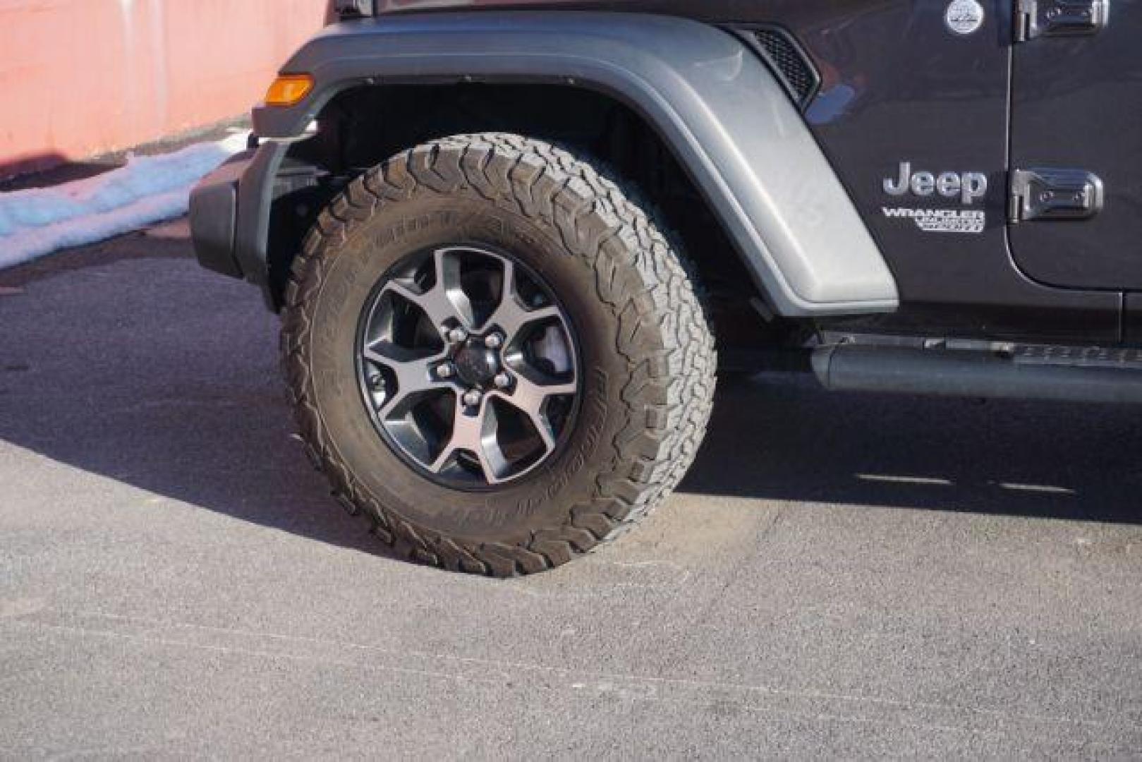 2020 Sting-Gray Clearcoat /Black Jeep Wrangler Unlimited Sport S 4X4 (1C4HJXDG3LW) , located at 312 Centre Ave, Schuylkill Haven, PA, 17972, (570) 593-5278, 40.638130, -76.177383 - Photo#3