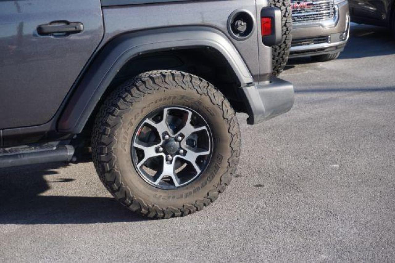 2020 Sting-Gray Clearcoat /Black Jeep Wrangler Unlimited Sport S 4X4 (1C4HJXDG3LW) , located at 312 Centre Ave, Schuylkill Haven, PA, 17972, (570) 593-5278, 40.638130, -76.177383 - Photo#8