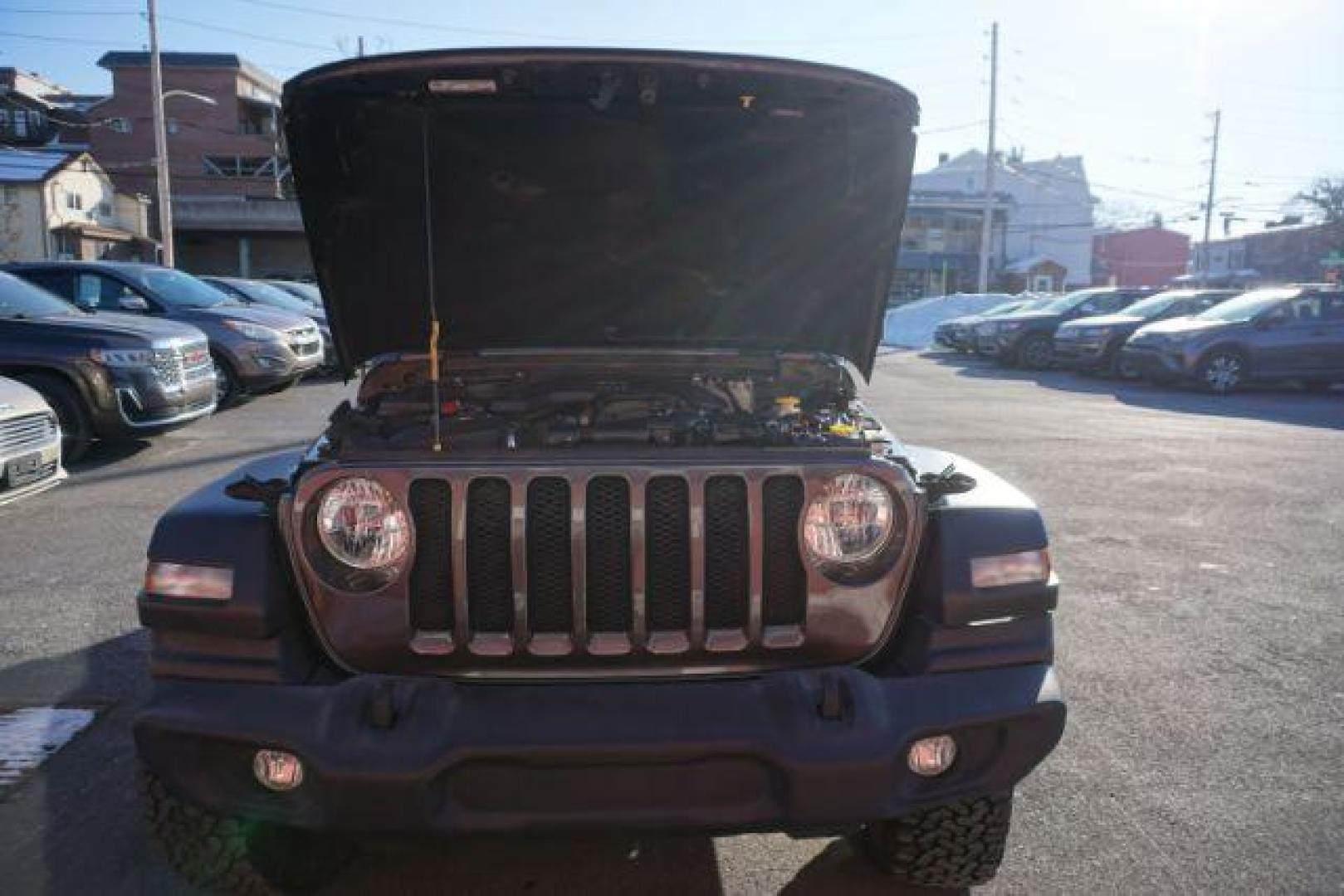 2020 Sting-Gray Clearcoat /Black Jeep Wrangler Unlimited Sport S 4X4 (1C4HJXDG3LW) , located at 312 Centre Ave, Schuylkill Haven, PA, 17972, (570) 593-5278, 40.638130, -76.177383 - Photo#25