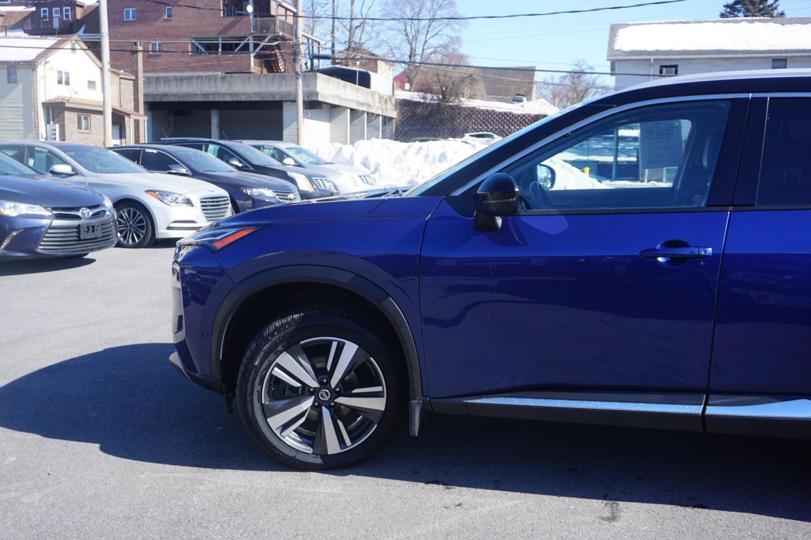 2021 CASPIAN BLUE METALLI NISSAN ROGUE PLATINUM (JN8AT3DDXMW) with an 2.5L I4 engine, CVT transmission, located at 312 Centre Ave, Schuylkill Haven, PA, 17972, (570) 593-5278, 40.638130, -76.177383- Photo#1