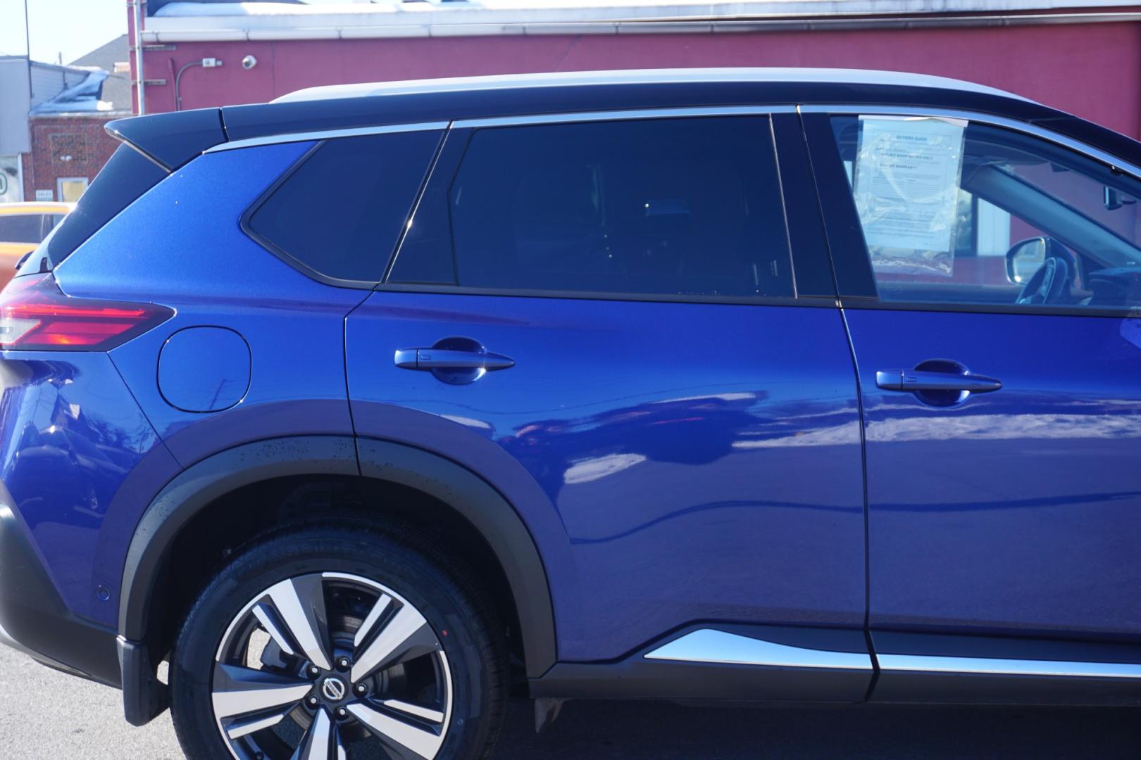 2021 CASPIAN BLUE METALLI NISSAN ROGUE PLATINUM (JN8AT3DDXMW) with an 2.5L I4 engine, CVT transmission, located at 312 Centre Ave, Schuylkill Haven, PA, 17972, (570) 593-5278, 40.638130, -76.177383- Photo#18