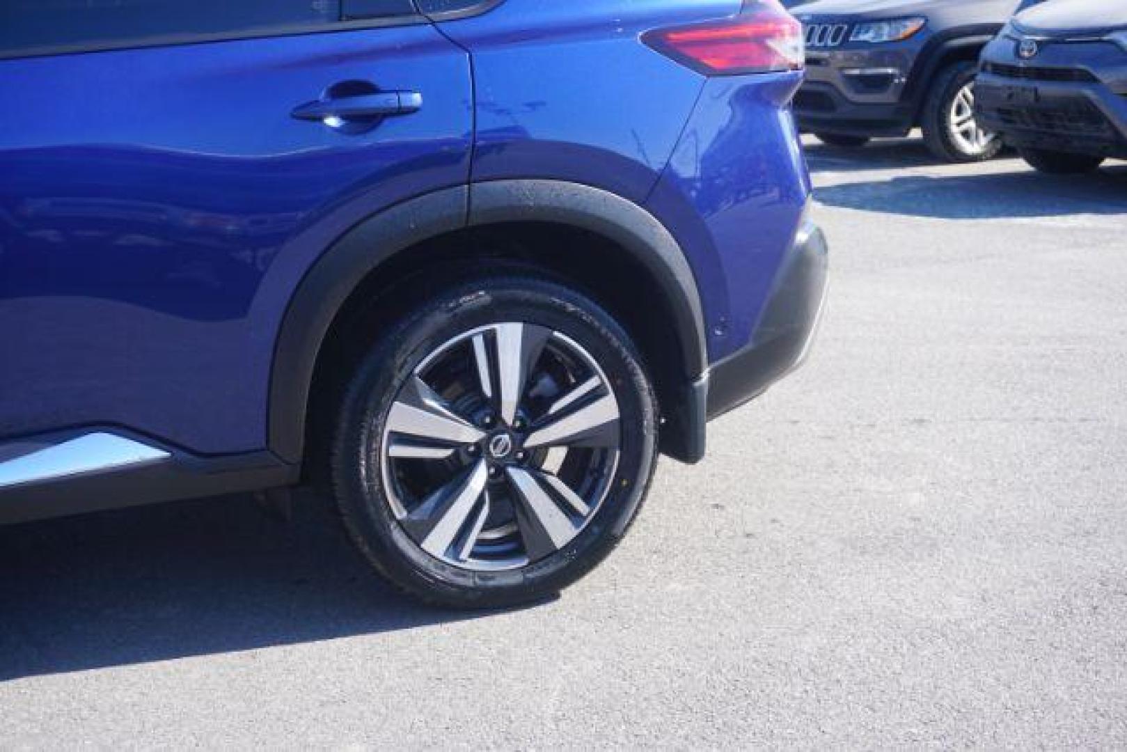 2021 CASPIAN BLUE METALLI NISSAN ROGUE PLATINUM (JN8AT3DDXMW) with an 2.5L I4 engine, CVT transmission, located at 312 Centre Ave, Schuylkill Haven, PA, 17972, (570) 593-5278, 40.638130, -76.177383- Photo#48