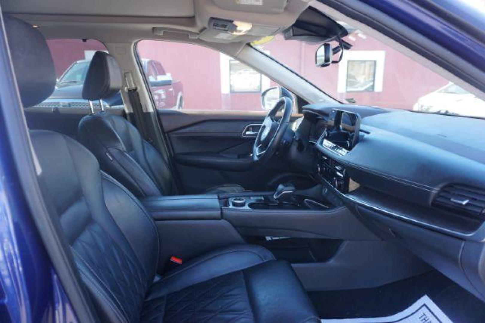 2021 CASPIAN BLUE METALLI NISSAN ROGUE PLATINUM (JN8AT3DDXMW) with an 2.5L I4 engine, CVT transmission, located at 312 Centre Ave, Schuylkill Haven, PA, 17972, (570) 593-5278, 40.638130, -76.177383- Photo#88