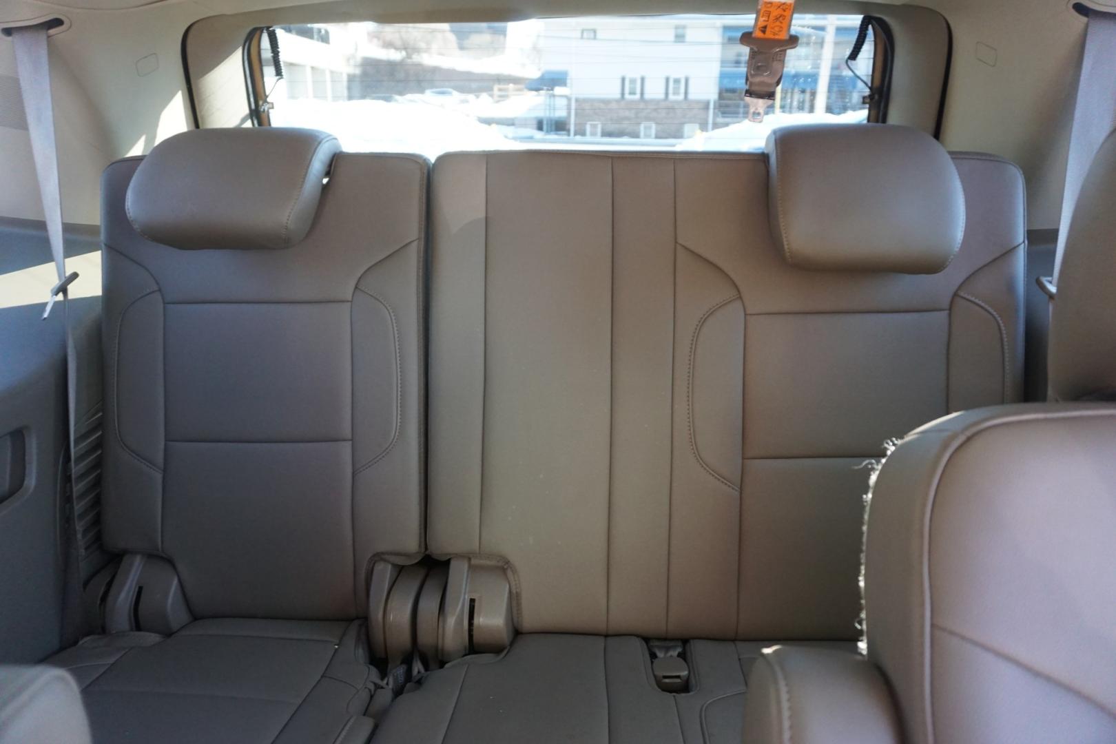 2016 BROWNSTONE METALLIC CHEVROLET TAHOE LT (1GNSKBKC6GR) with an 5.3L V8 engine, AUTOMATIC transmission, located at 312 Centre Ave, Schuylkill Haven, PA, 17972, (570) 593-5278, 40.638130, -76.177383- Photo#36