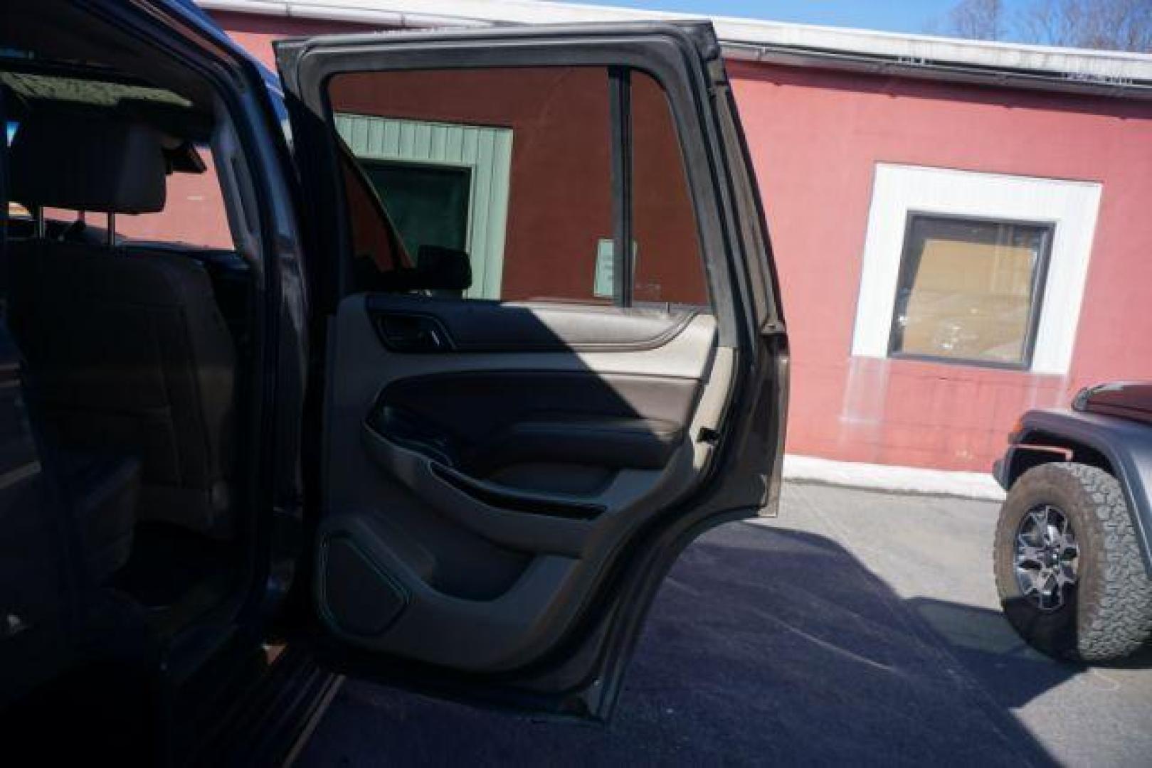 2016 BROWNSTONE METALLIC CHEVROLET TAHOE LT (1GNSKBKC6GR) with an 5.3L V8 engine, AUTOMATIC transmission, located at 312 Centre Ave, Schuylkill Haven, PA, 17972, (570) 593-5278, 40.638130, -76.177383- Photo#85
