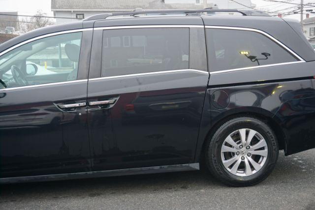 2015 Crystal Black Pearl /Gray Honda Odyssey EX-L (5FNRL5H60FB) with an 3.5L V-6 i-VTEC variable valve control engine, located at 312 Centre Ave, Schuylkill Haven, PA, 17972, (570) 593-5278, 40.638130, -76.177383 - Photo#6