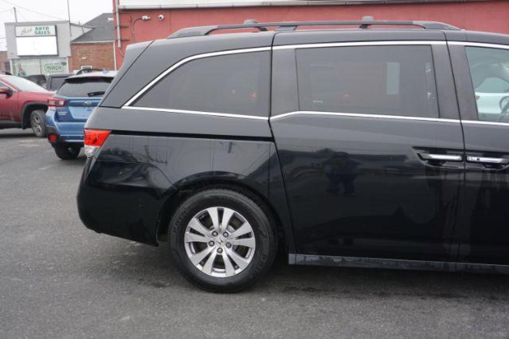 2015 Crystal Black Pearl /Gray Honda Odyssey EX-L (5FNRL5H60FB) with an 3.5L V-6 i-VTEC variable valve control engine, located at 312 Centre Ave, Schuylkill Haven, PA, 17972, (570) 593-5278, 40.638130, -76.177383 - Photo#14