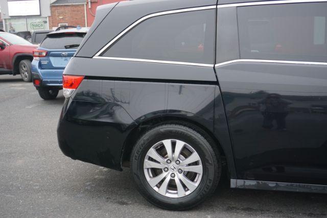 2015 Crystal Black Pearl /Gray Honda Odyssey EX-L (5FNRL5H60FB) with an 3.5L V-6 i-VTEC variable valve control engine, located at 312 Centre Ave, Schuylkill Haven, PA, 17972, (570) 593-5278, 40.638130, -76.177383 - Photo#15