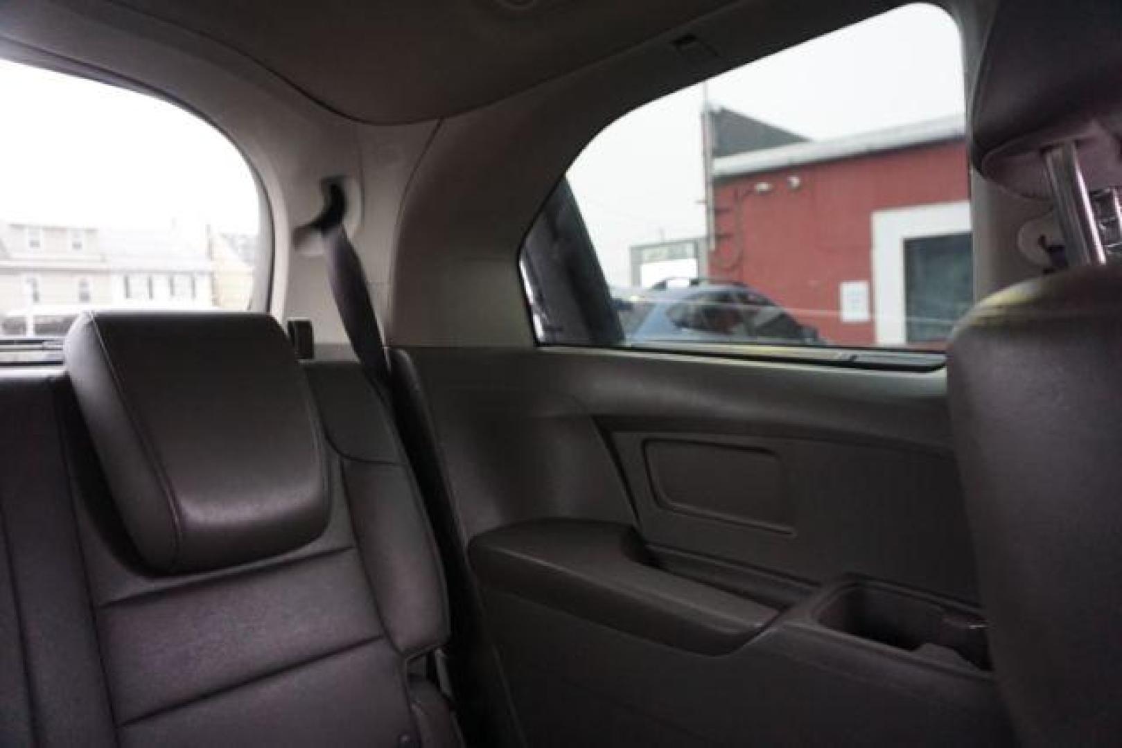 2015 Crystal Black Pearl /Gray Honda Odyssey EX-L (5FNRL5H60FB) with an 3.5L V-6 i-VTEC variable valve control engine, located at 312 Centre Ave, Schuylkill Haven, PA, 17972, (570) 593-5278, 40.638130, -76.177383 - Photo#42