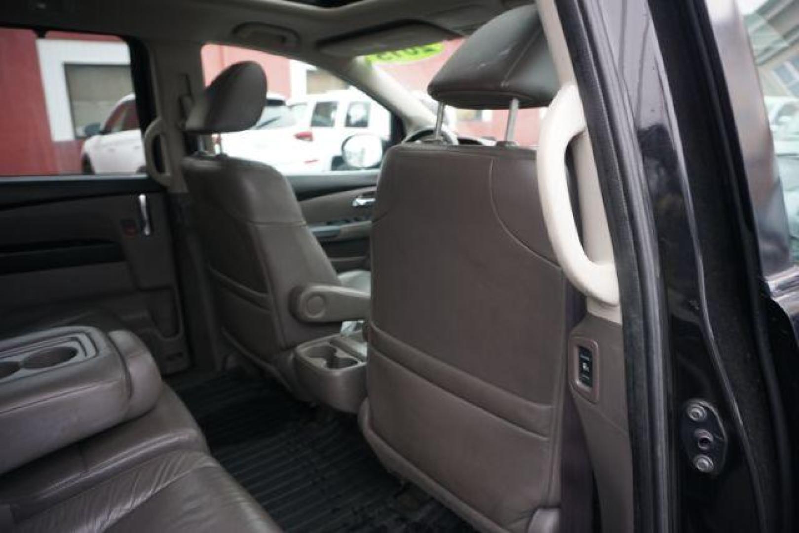 2015 Crystal Black Pearl /Gray Honda Odyssey EX-L (5FNRL5H60FB) with an 3.5L V-6 i-VTEC variable valve control engine, located at 312 Centre Ave, Schuylkill Haven, PA, 17972, (570) 593-5278, 40.638130, -76.177383 - Photo#45