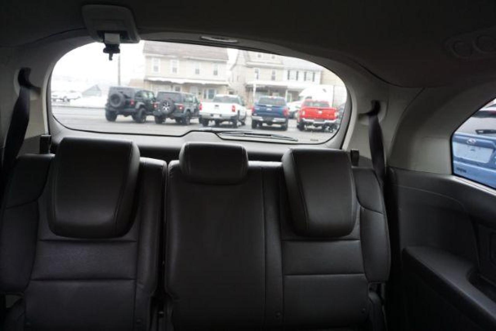 2015 Crystal Black Pearl /Gray Honda Odyssey EX-L (5FNRL5H60FB) with an 3.5L V-6 i-VTEC variable valve control engine, located at 312 Centre Ave, Schuylkill Haven, PA, 17972, (570) 593-5278, 40.638130, -76.177383 - Photo#47