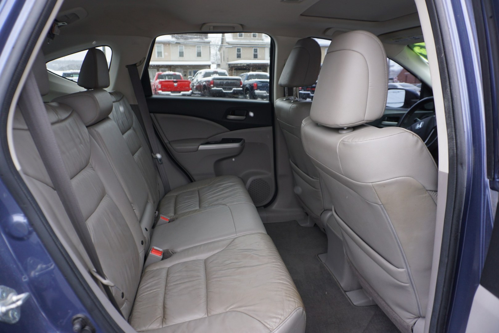 2013 Twilight Blue Metallic /Beige HONDA CR-V EX-L (2HKRM4H77DH) with an 2.4L I-4 DOHC engine, located at 312 Centre Ave, Schuylkill Haven, PA, 17972, (570) 593-5278, 40.638130, -76.177383 - Photo#38