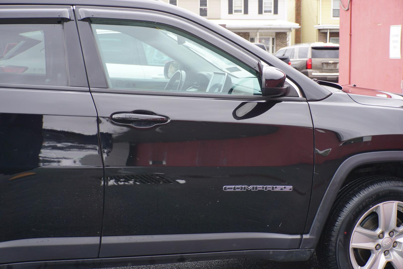2022 Diamond Black Crystal Pearlcoat /Black JEEP COMPASS LATITUDE (3C4NJDBB5NT) with an MultiAir2 Tigershark 2.4L I-4 variable valve contr engine, located at 312 Centre Ave, Schuylkill Haven, PA, 17972, (570) 593-5278, 40.638130, -76.177383 - Photo#20