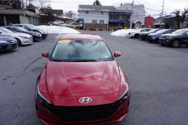 2023 Ultimate Red /Black Hyundai Elantra SEL (KMHLS4AG2PU) with an Nu 2L I-4 DOHC engine, located at 312 Centre Ave, Schuylkill Haven, PA, 17972, (570) 593-5278, 40.638130, -76.177383 - Photo#24