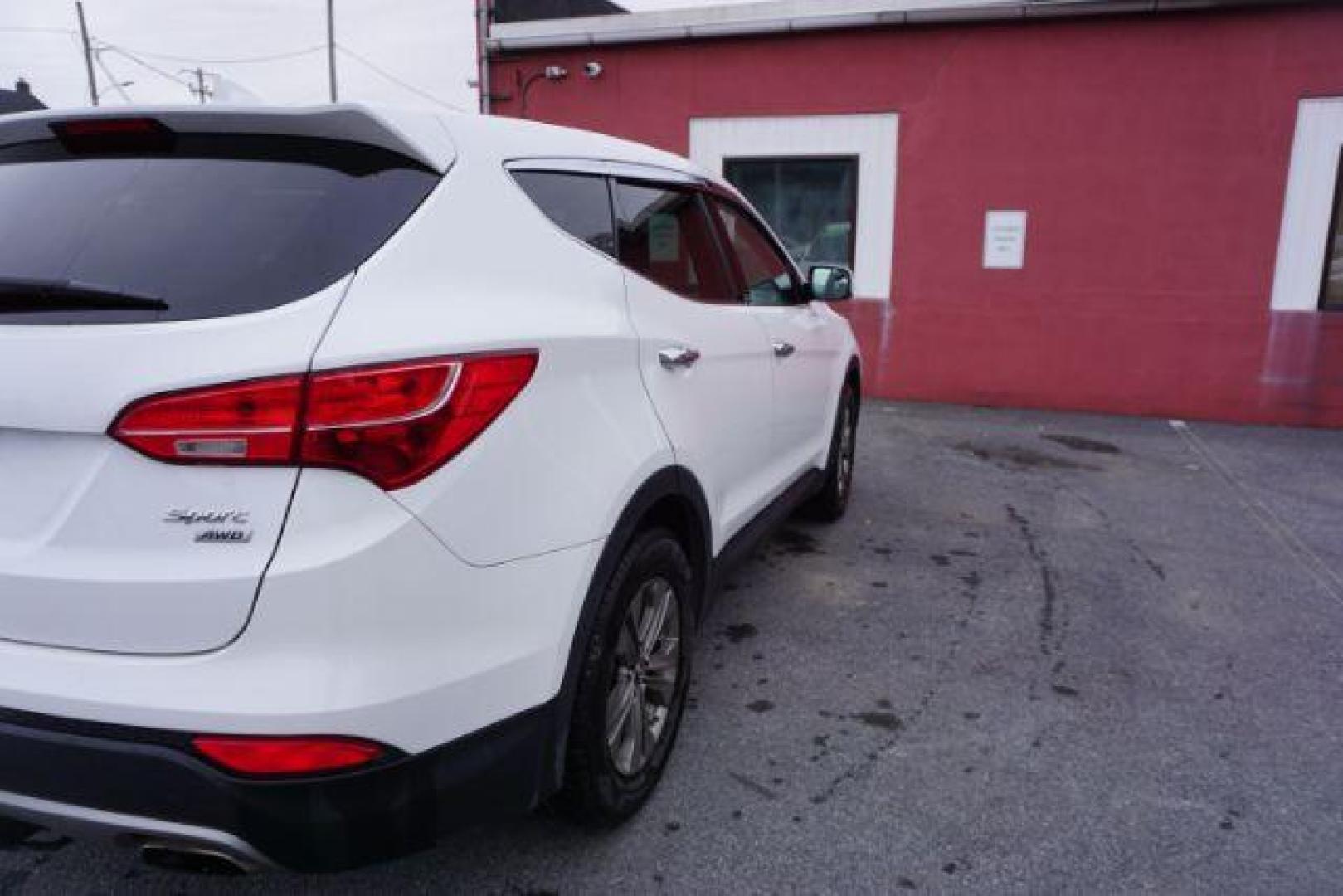 2014 Frost White Pearl /Gray Hyundai Santa Fe Sport 2.4L (5XYZTDLB5EG) with an Theta II 2.4L I-4 gasoline direct injection engine, located at 312 Centre Ave, Schuylkill Haven, PA, 17972, (570) 593-5278, 40.638130, -76.177383 - Photo#13