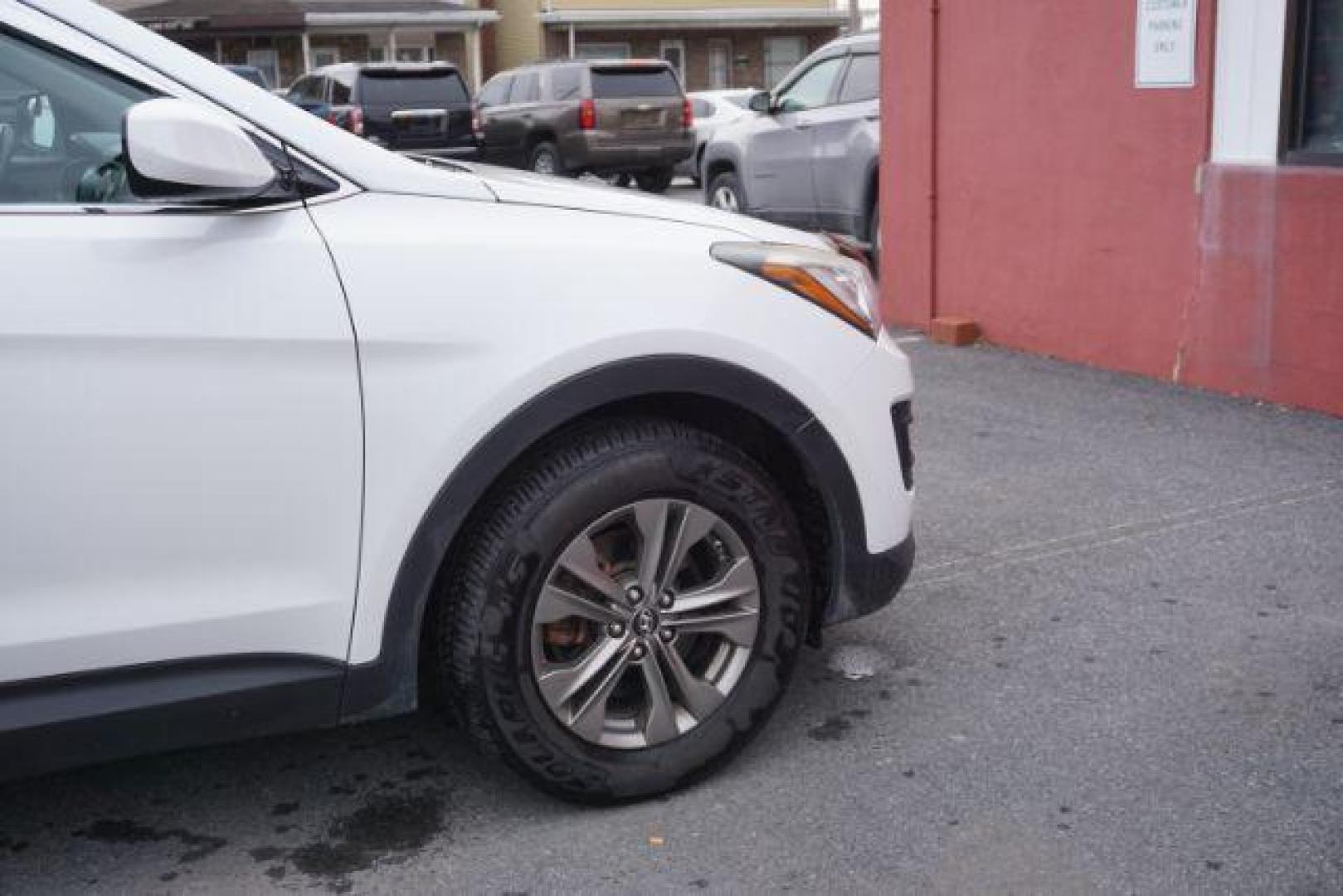 2014 Frost White Pearl /Gray Hyundai Santa Fe Sport 2.4L (5XYZTDLB5EG) with an Theta II 2.4L I-4 gasoline direct injection engine, located at 312 Centre Ave, Schuylkill Haven, PA, 17972, (570) 593-5278, 40.638130, -76.177383 - Photo#21