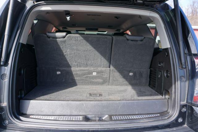 2019 Onyx Black /Jet Black GMC Yukon Denali (1GKS2CKJ3KR) with an EcoTec3 6.2L V-8 gasoline direct injection engine, located at 312 Centre Ave, Schuylkill Haven, PA, 17972, (570) 593-5278, 40.638130, -76.177383 - Photo#12