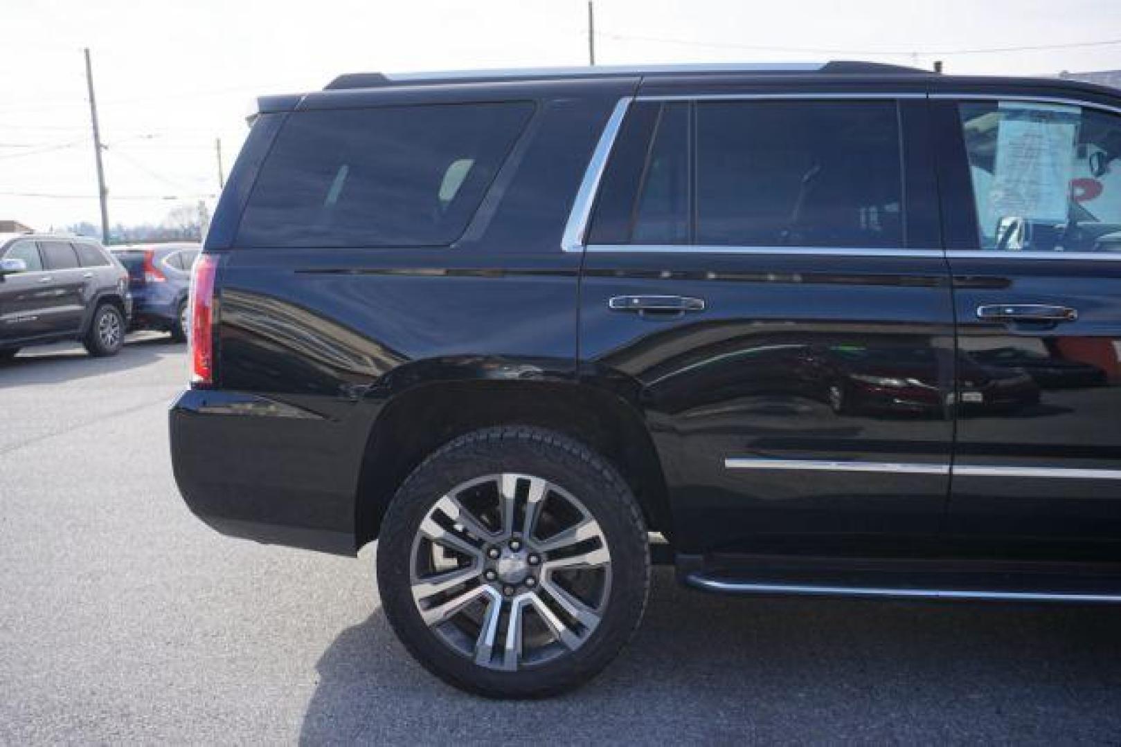 2019 Onyx Black /Jet Black GMC YUKON DENALI (1GKS2CKJ3KR) with an EcoTec3 6.2L V-8 gasoline direct injection engine, located at 312 Centre Ave, Schuylkill Haven, PA, 17972, (570) 593-5278, 40.638130, -76.177383- Photo#16